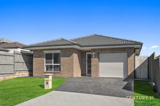 8 Glider Avenue, Middleton Grange, NSW 2171
