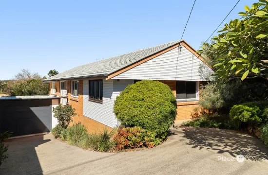 8 Goddard Street, Balmoral, Qld 4171