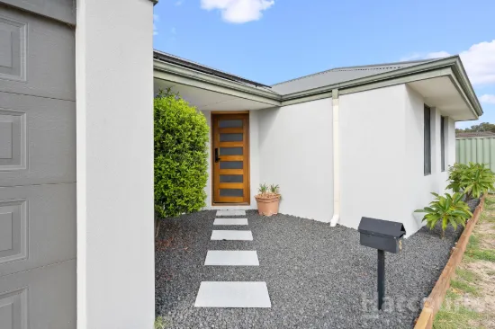 8 Goldseeker Loop, Ravenswood, WA 6208