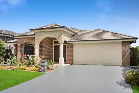 8 Gracie Road, Elderslie, NSW 2570