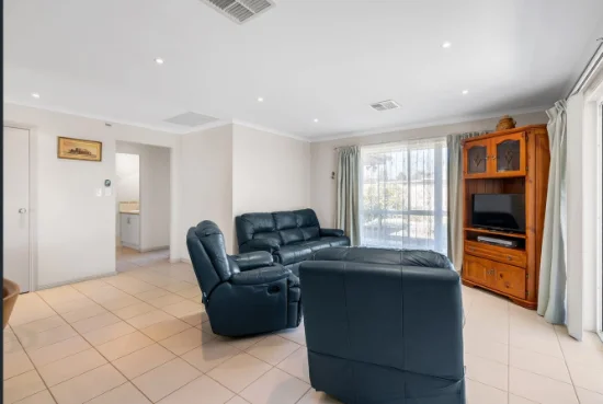 8 Graeber Road, Smithfield, SA 5114-Image
