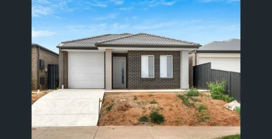8 Grevillia Drive, Para Hills West, SA 5096