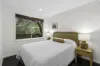 8 Harris Street, Hackett, ACT 2602-Image