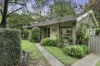 8 Harris Street, Hackett, ACT 2602-Image