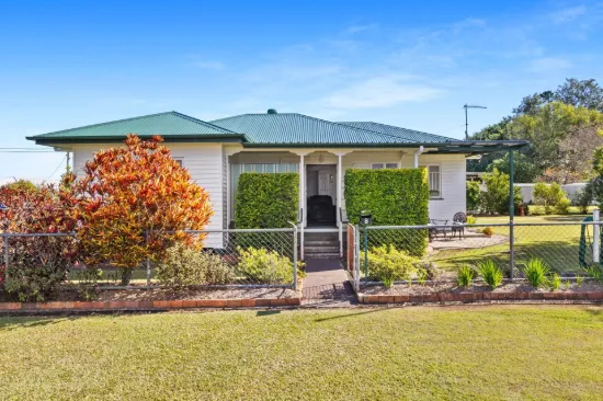 8 Hart Street, Beaudesert, Qld 4285