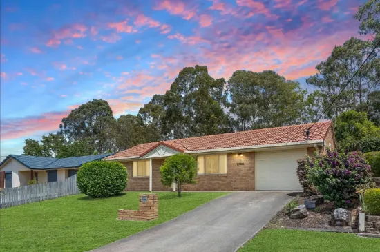 8 Haswell Court, Raceview, Qld 4305