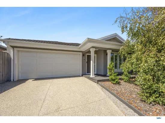 8 Hibbertia Street, Torquay, Vic 3228