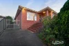 8 Highcliffe Close, Gladstone Park, Vic 3043