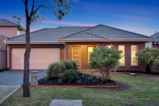 8 Hollows Court, Craigieburn VIC 3064-Image
