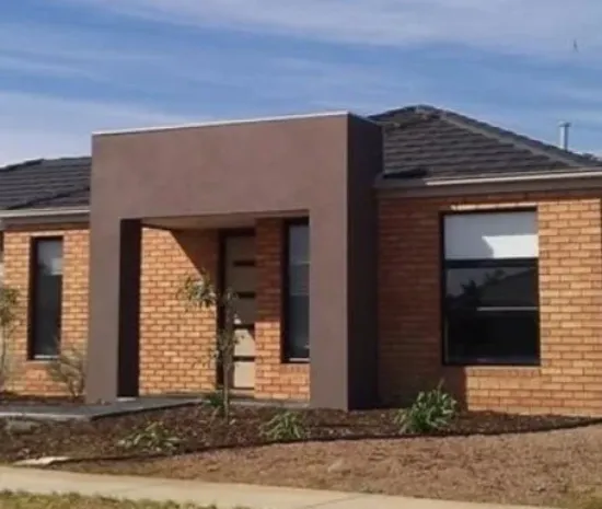 8 Holmewood Avenue, Deer Park, Vic 3023