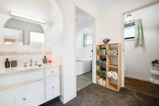 8 Hores Lane, Tawonga, Vic 3697-Image
