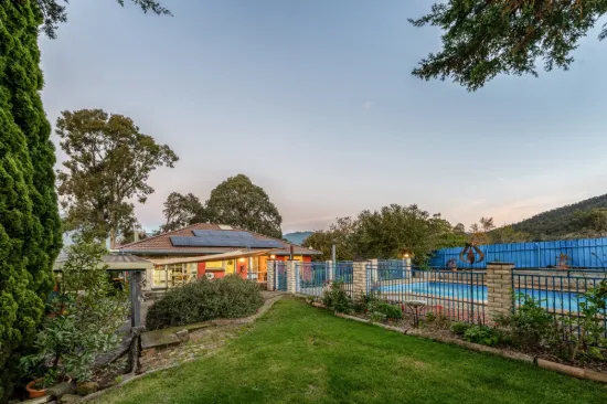8 Hores Lane, Tawonga, Vic 3697-Image