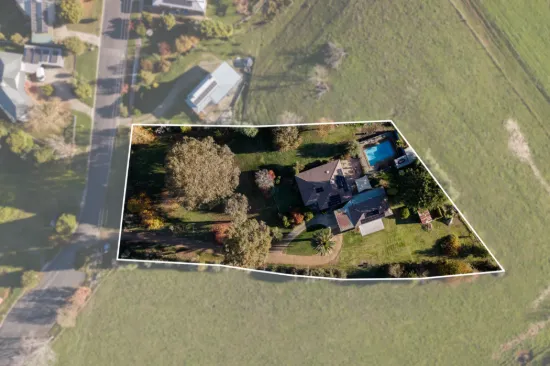 8 Hores Lane, Tawonga, Vic 3697-Image