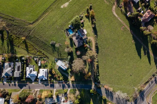 8 Hores Lane, Tawonga, Vic 3697-Image