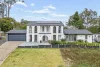 8 Hume Court, Mount Ommaney, Qld 4074