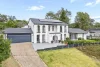 8 Hume Court, Mount Ommaney, Qld 4074-Image