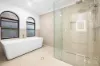8 Hume Court, Mount Ommaney, Qld 4074-Image