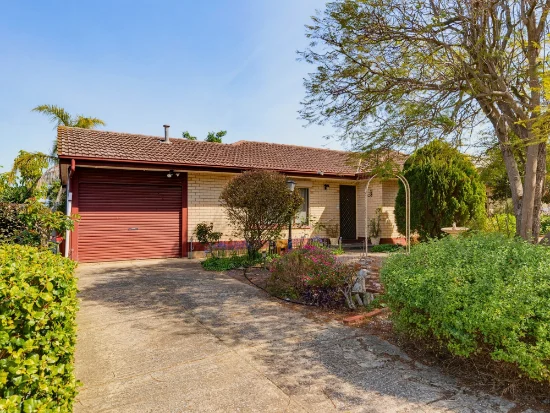 8 Hurley Grove, Hackham, SA 5163