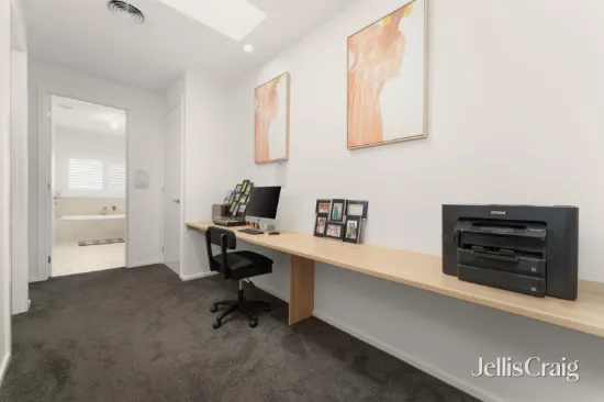 8 Hutchinson Drive, Lucas, Vic 3350-Image