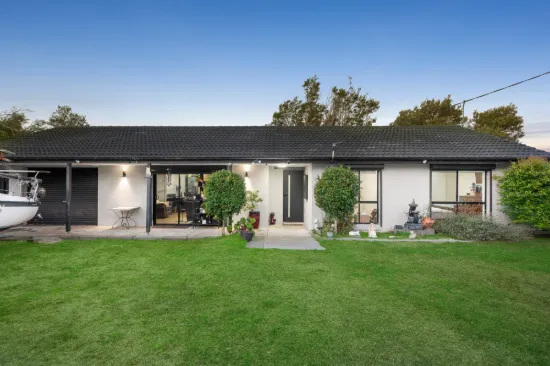 8 Iris Close, Tootgarook, Vic 3941