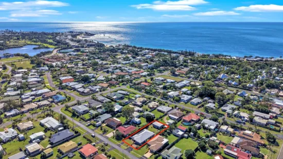8 Isaac Street, Bargara, Qld 4670