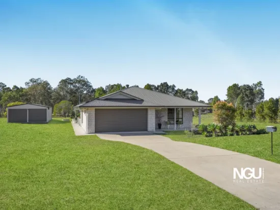8 Jacana Drive, Adare, Qld 4343