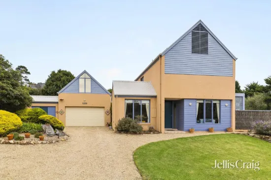 8 James Court, Mount Martha, Vic 3934