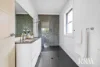8 Jarvisfield Place, Macquarie Links, NSW 2565-Image