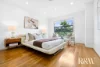 8 Jarvisfield Place, Macquarie Links, NSW 2565-Image