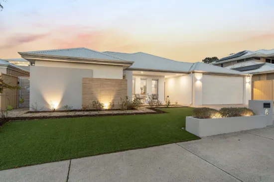 8 Jayes Road, Piara Waters, WA 6112