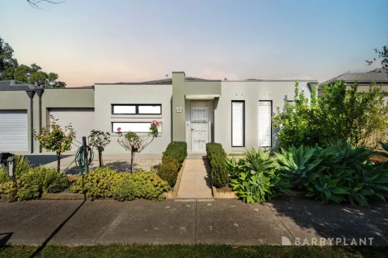 8 Ken James Place, Burnside Heights, Vic 3023