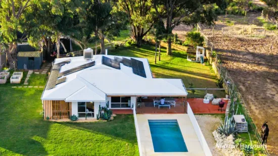 8 King Drive, Woodridge, WA 6041