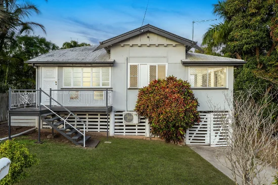 8 Kluver Street, Park Avenue, Qld 4701