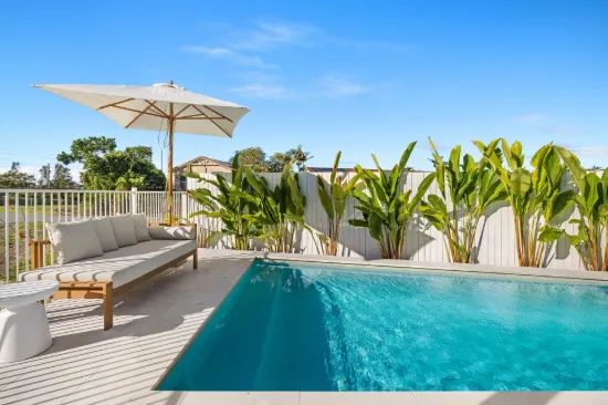 8 Knot Court, Nerang, Qld 4211