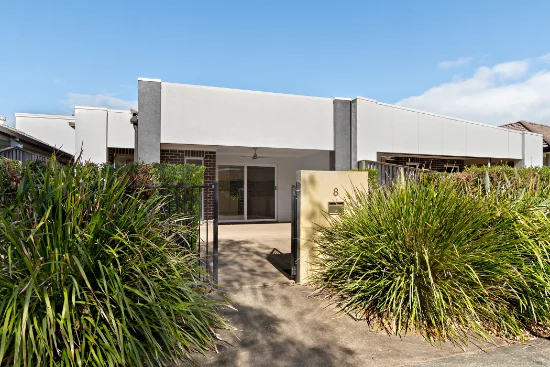 8 Kuringgai Parkway, Fitzgibbon, Qld 4018