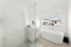 8 Lakeshore Crescent, Willawong, Qld 4110-Image