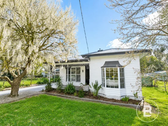 8 Landrigan Road, Carisbrook, Vic 3464