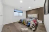 8 Langshan road, Clyde North, Vic 3978-Image