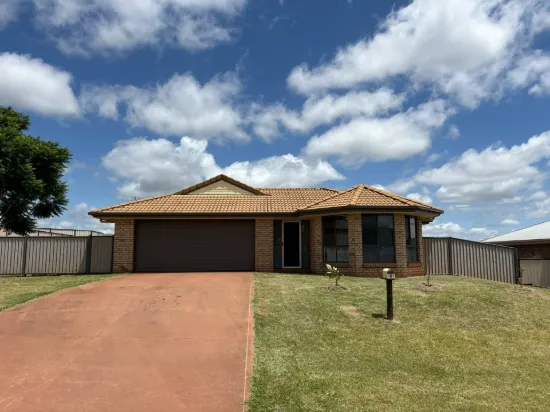 8 Lara Court, Kingaroy, Qld 4610
