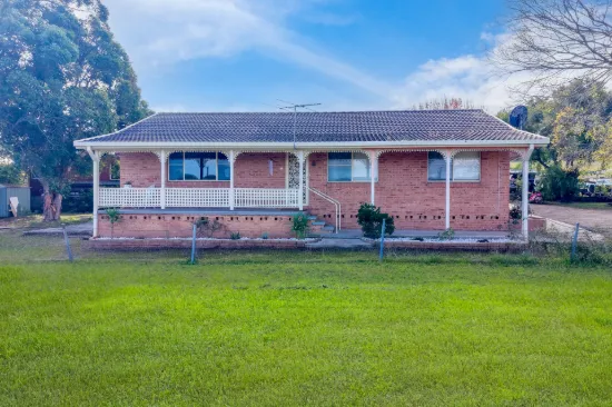 8 Leconfield Road, Greta, NSW 2334