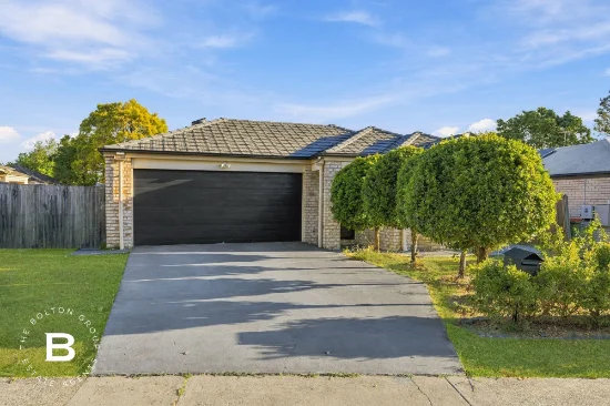 8 Ledger Street, Redbank Plains, Qld 4301 - For Rent