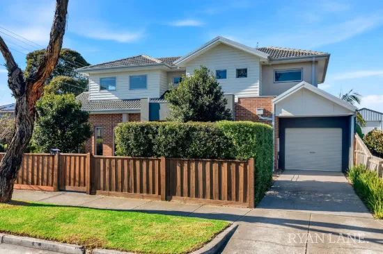8 Leicester Square, Seaholme, Vic 3018