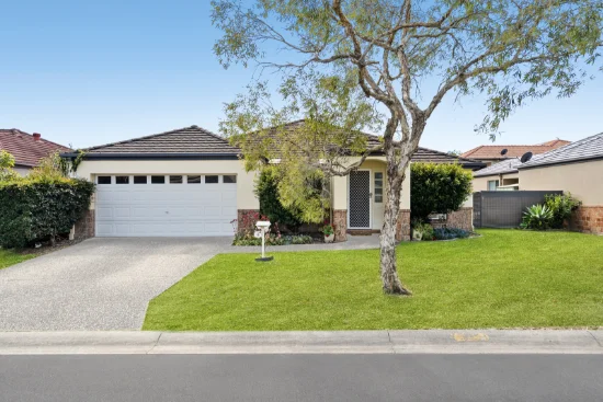 8 Leighanne Crescent, Arundel, Qld 4214
