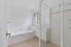 8 Leighanne Crescent, Arundel, Qld 4214-Image
