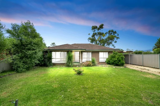 8 Lime Cres, Lara, Vic 3212