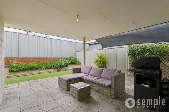 8 Litchfield Circle, Wandi, WA 6167-Image