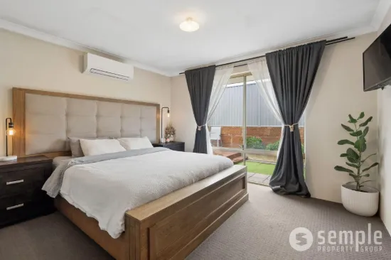 8 Litchfield Circle, Wandi, WA 6167-Image