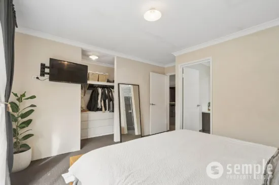 8 Litchfield Circle, Wandi, WA 6167-Image