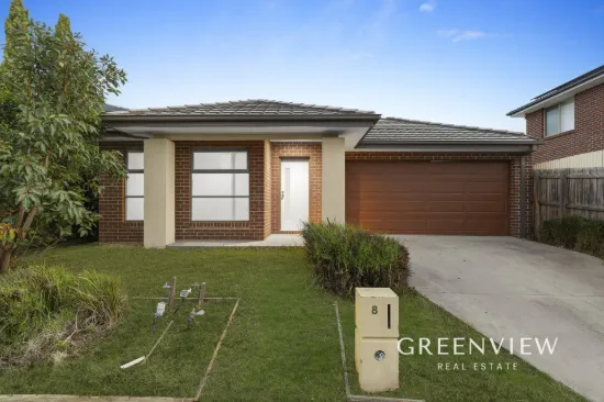 8 Lyndys Lane, Cranbourne North, Vic 3977