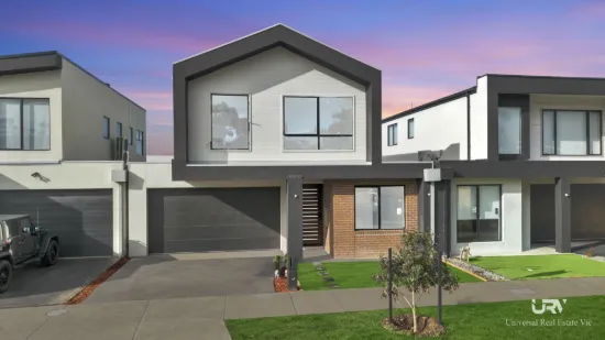 8 Macadamia Street, Mickleham, Vic 3064